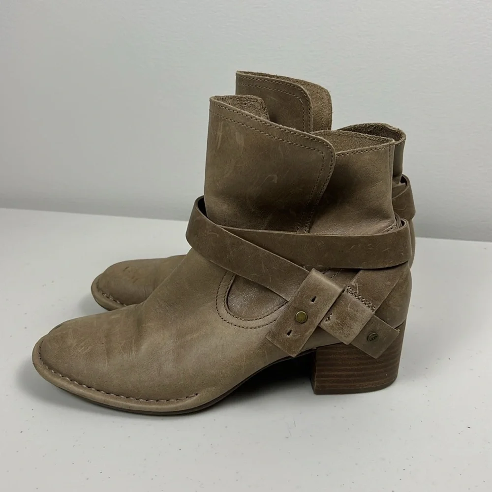 Ugg‎ Elysian Boots Leather Ankle Boot Pirate Boho Indie Tan Brown
